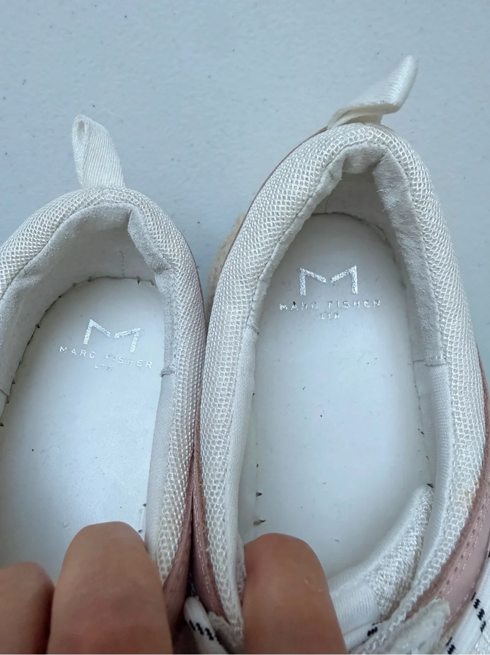 Marc Fisher Janette 3 Espadrille Sneaker  Leather Blend  White Pink Size 7.5